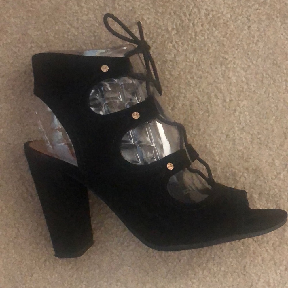 Black Indigo Rd lace up heels - Picture 2 of 7